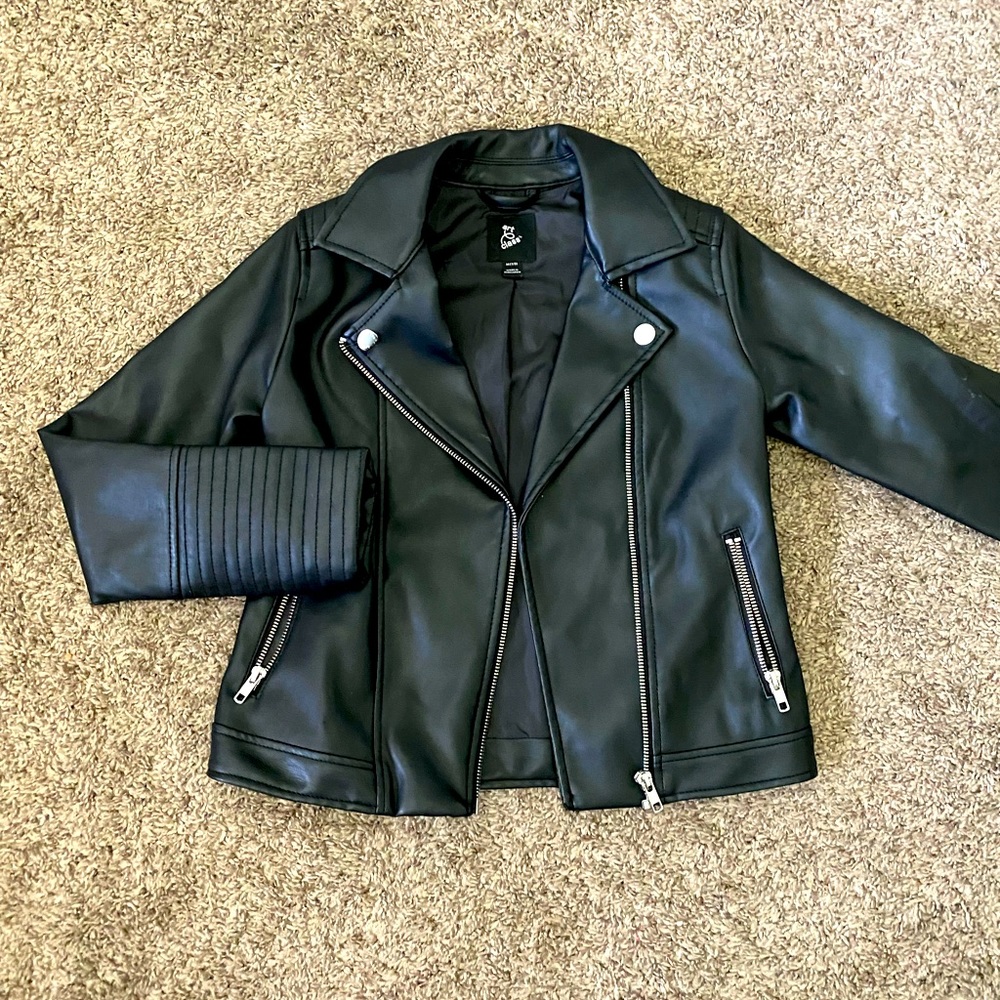 Girls art class pleather jacket. Size 7/8